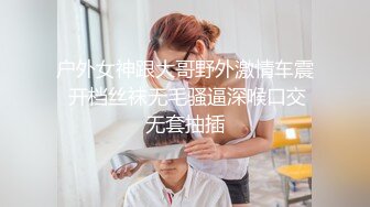   我有一台拖拉机_啪啪第二场，抱起来怼操饥渴丰臀人妻