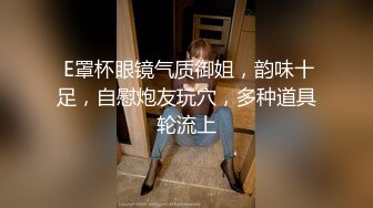 社会纹身大叔约刚辍学的小妹被强制吃JJ大鸡巴插入尖叫不止