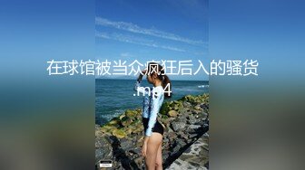 阿姣 性感白色露肩连衣短裙搭配性感白色高跟鞋 娇美姿态妩媚欲滴 样貌清纯甜美