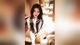 同小区巨骚熟女3出白浆