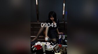 STP29177 國產AV 天美傳媒 TMG053 四眼宅男告白失戀學妹 尤莉